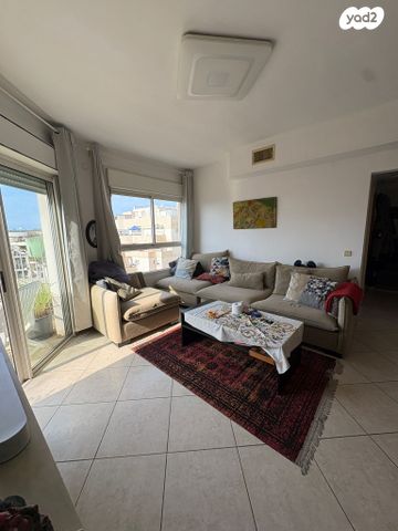 גג/ פנטהאוז, אסירי ציון, קרית שלום, תל אביב יפו