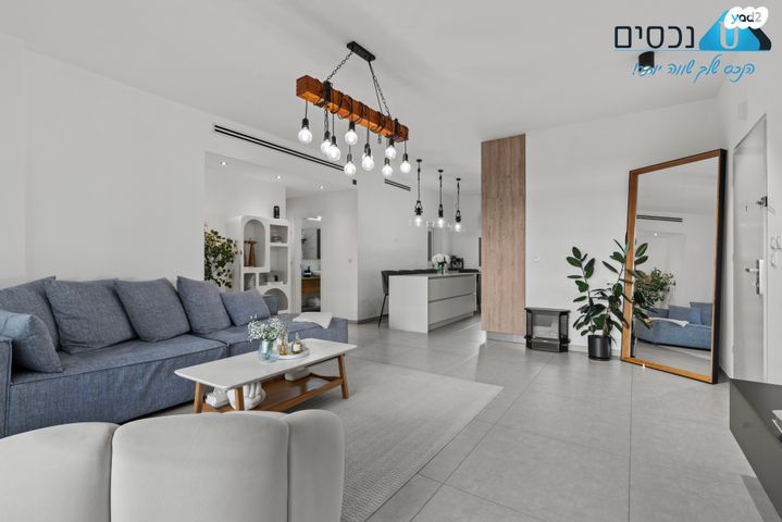 דירת גן, נופים, מודיעין מכבים רעות