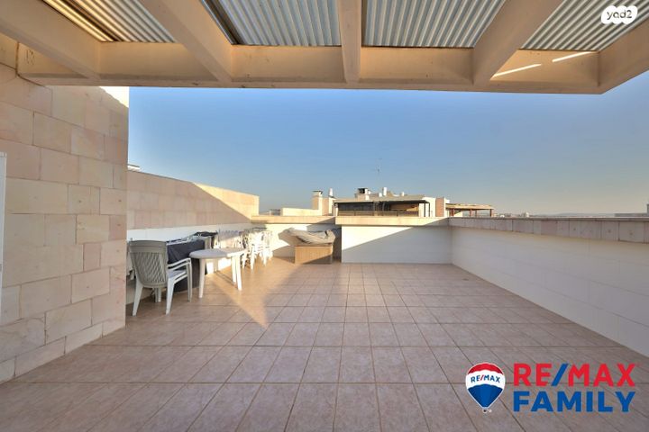 גג/ פנטהאוז, שדרות הבנים, הפרפר, קרית ביאליק