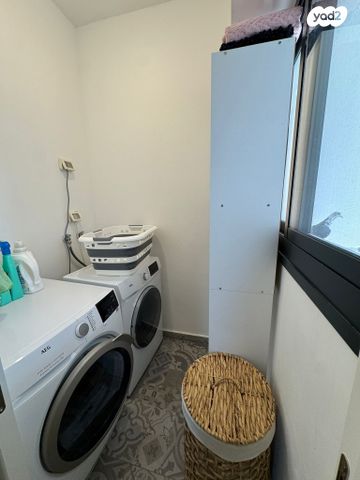 דירה, ישראל זנגוויל, צפון מזרח מרכז העיר, נתניה