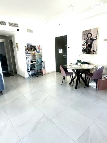 דירה, שרה אהרונסון, מורשת, מודיעין מכבים רעות