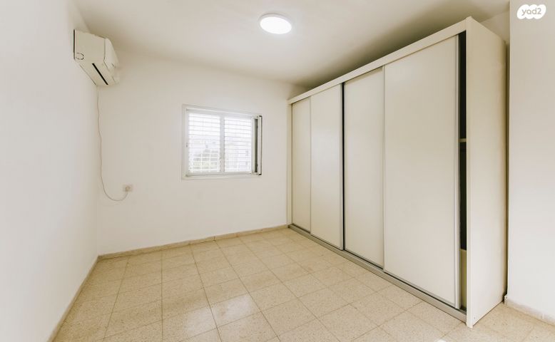 דירה, חנה רובינא, הדר גנים, פתח תקווה