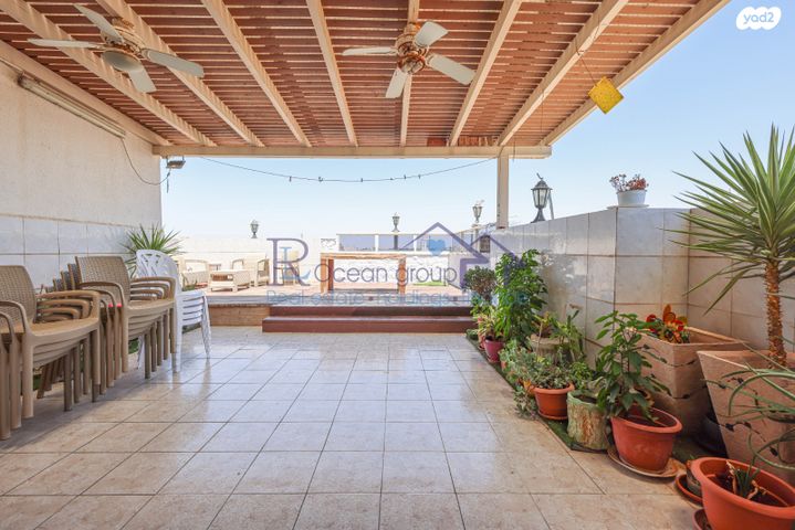 גג/ פנטהאוז, נחום 24, רמת ידין, נתניה