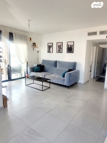 דירה, שרה אהרונסון, מורשת, מודיעין מכבים רעות