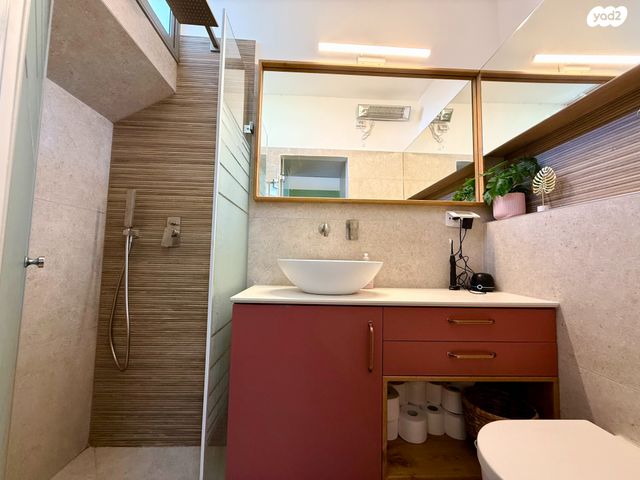 דירה, הנשיא הראשון 40, א' / צפון מזרח העיר, רחובות