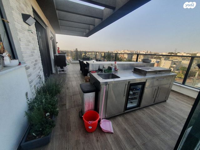 גג/ פנטהאוז, הבנים, גבעת נוף, נס ציונה