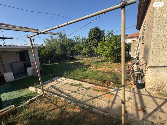 בית פרטי/ קוטג', מרכז מזרחי, נס ציונה