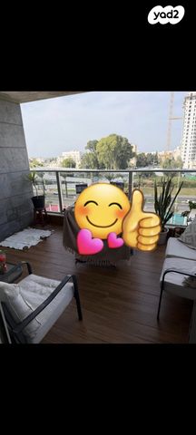 דירה, אפרים שריר, גבעת אוסישקין, נהריה