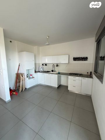 דירה, שתולים 24, עזרא, הארגזים, תל אביב יפו