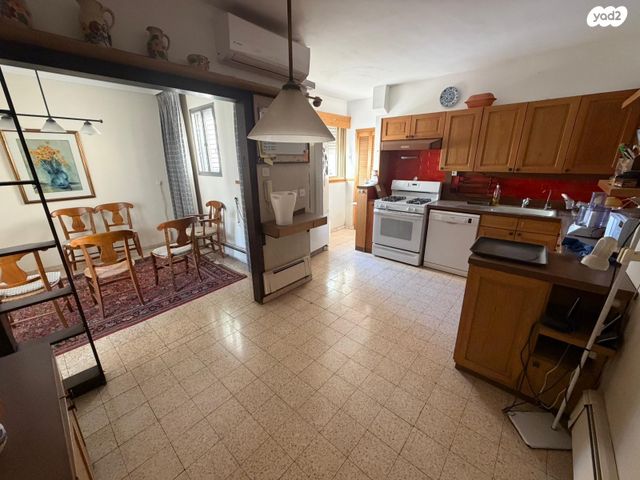 גג/ פנטהאוז, רב אשי, נווה אביבים, תל אביב יפו