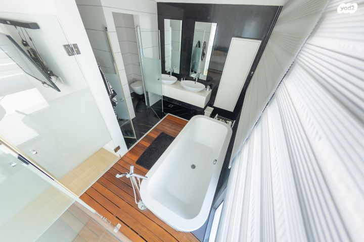 בית פרטי/ קוטג', הזוהר 14, נוף הטיילת, נתניה