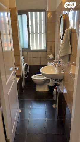 דירה, שמואל הנביא, הר שלום, בני ברק