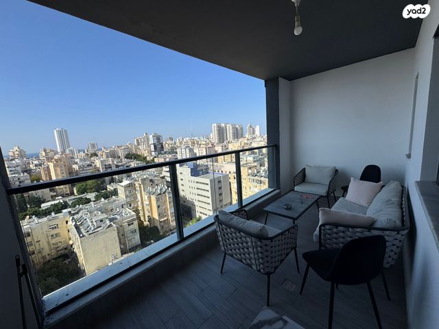 דירה, ישראל זנגוויל, צפון מזרח מרכז העיר, נתניה