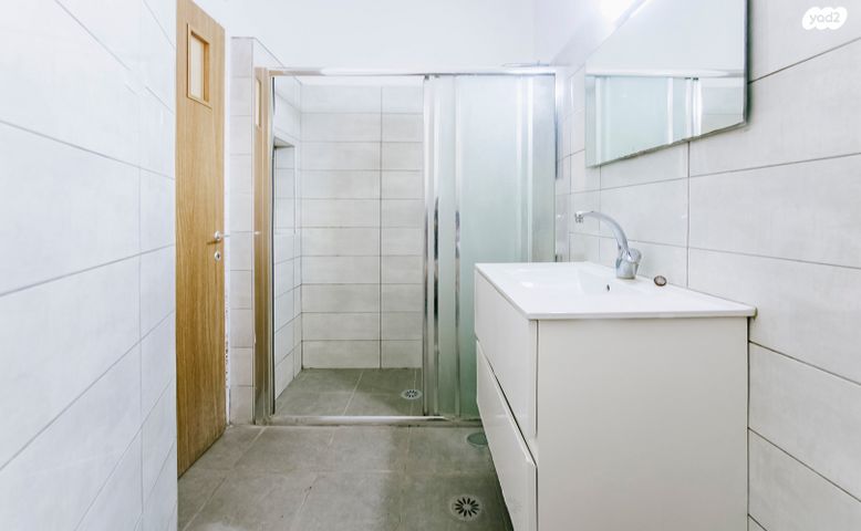 דירה, חנה רובינא, הדר גנים, פתח תקווה