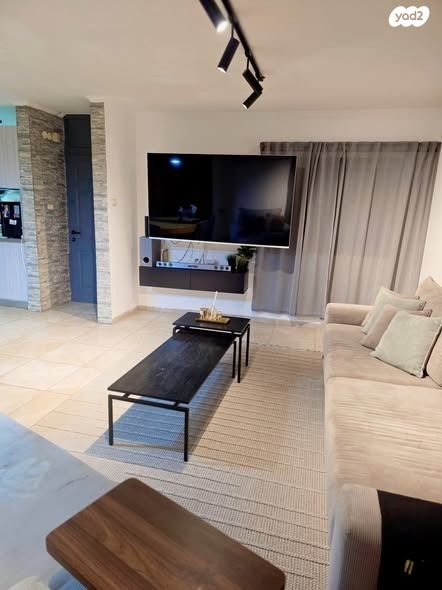 דופלקס, נוף העמק, מגדל העמק