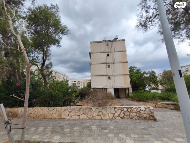 דירה, קרית ים