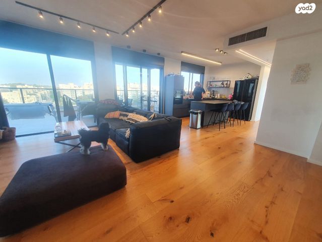 גג/ פנטהאוז, הבנים, גבעת נוף, נס ציונה