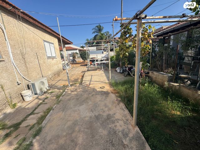 בית פרטי/ קוטג', מרכז מזרחי, נס ציונה