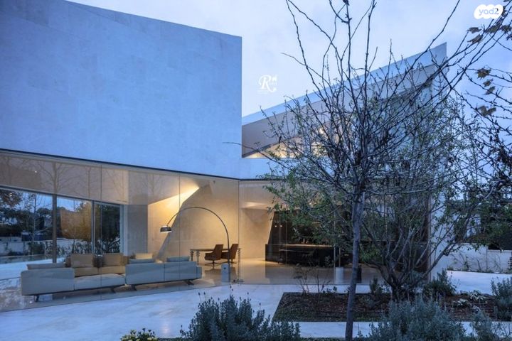 בית פרטי/ קוטג', סביון