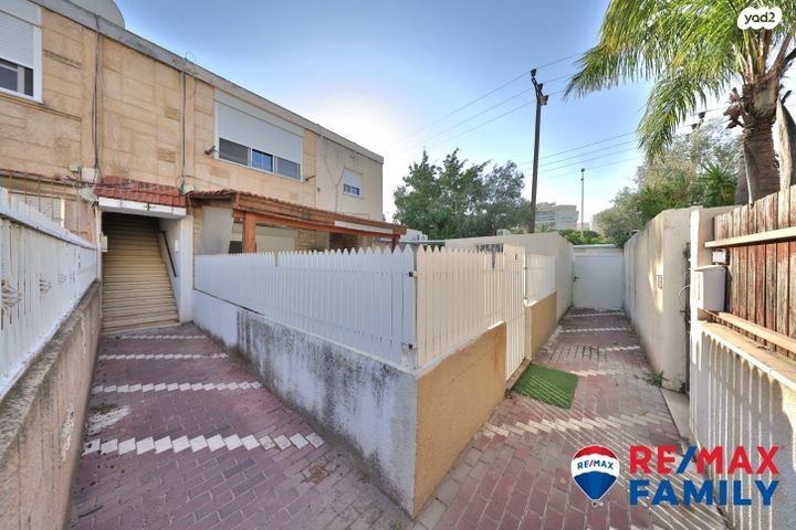 דירה, גיורא 9, קרית ביאליק