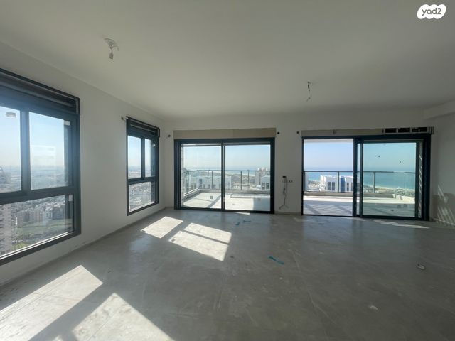 גג/ פנטהאוז, יפה ירקוני, דרום חדש, פארק הים, בת ים