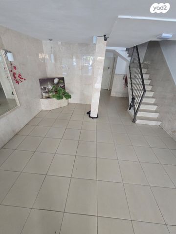 דירה, מחרוזת, יפו ד', גבעת התמרים, תל אביב יפו