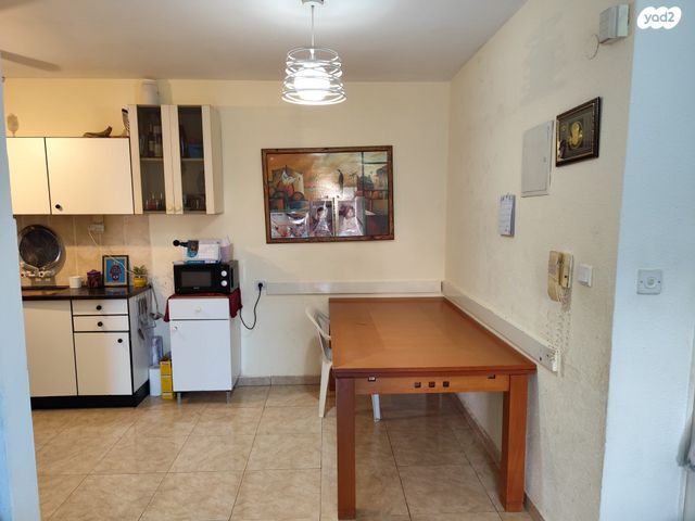 דירת גן, חזני, שכונה י"א, באר שבע