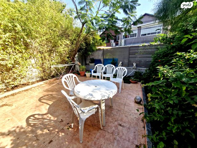 בית פרטי/ קוטג', עודד, רמת חן, רמת גן