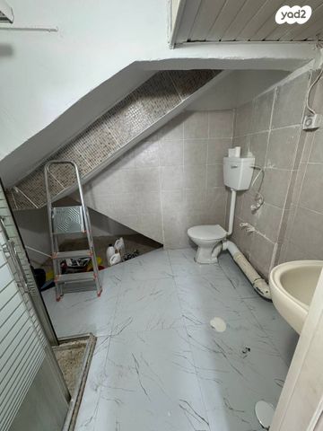 דירה, העצמאות, מרכז העיר, סביניה, הוותיקה, קרית ביאליק