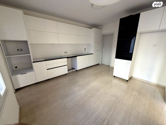 דו משפחתי, הרצליה פיתוח, הרצליה