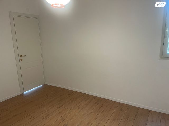 דירה, רמז, מערב ותיק, ראשון לציון