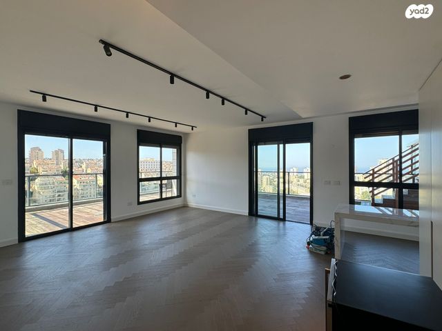 ברל כצנלסון 