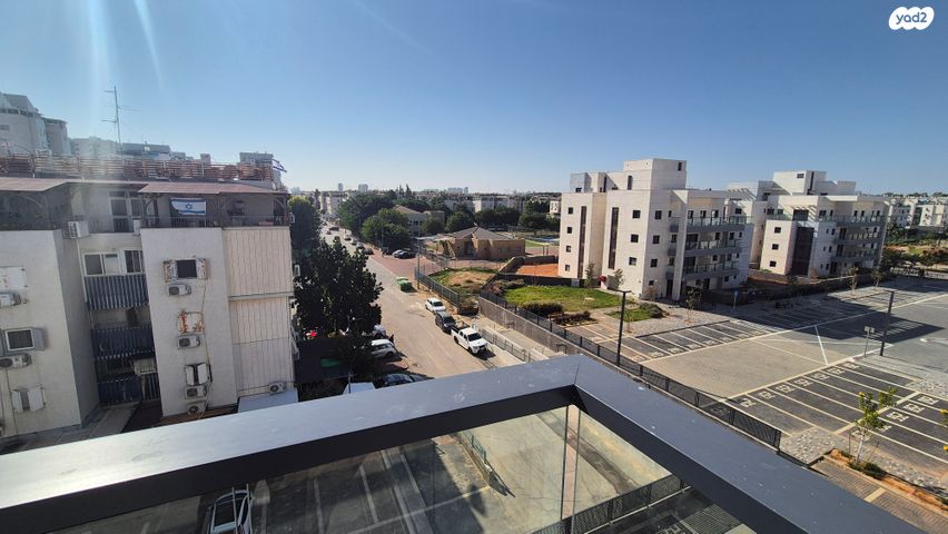 דירה, אדמונית, גני אביב, לוד