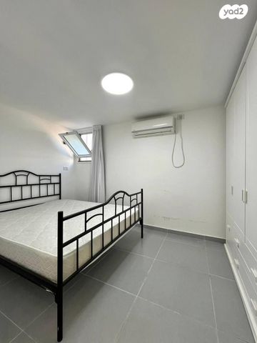 דירה, הרמב"ם 11, קרית ים ג', קרית ים