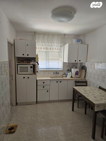 דירה, יציאת תש"ז, ההעפלה, קרית גת