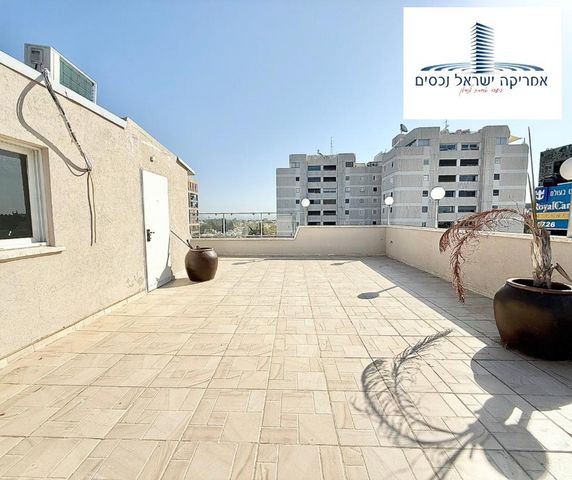 גג/ פנטהאוז, ברנשטיין כהן, קרית יערים, רמת השרון