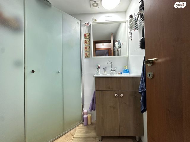 דירה, יעקב קינמון, עפולה