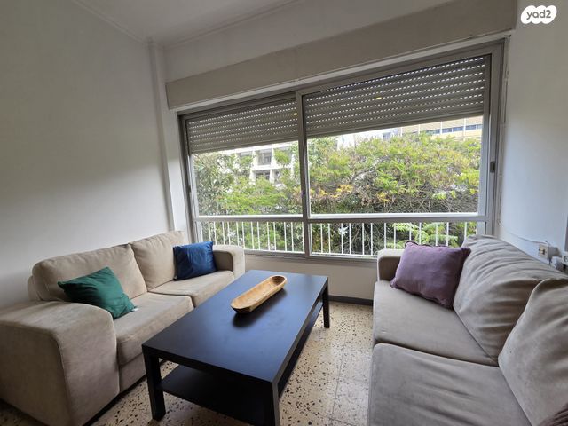 דירה, שדרות אליהו גולומב, הדר עליון, חיפה