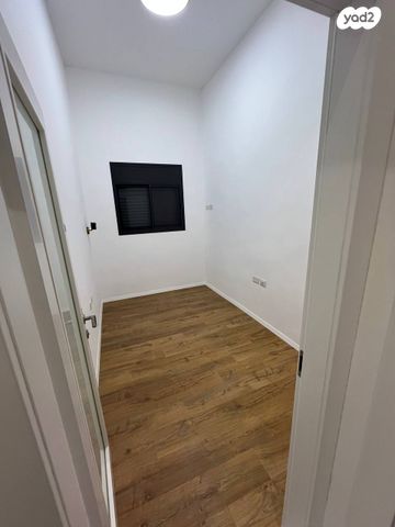 דירה, מגידו, מרכז הכרמל, חיפה