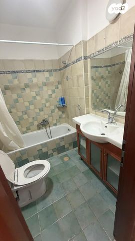 דירה, אוסישקין 28, מרכז העיר דרום, נתניה