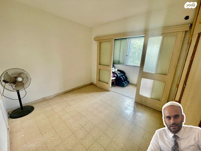 דירה, זלמן שניאור, רמות רמז, חיפה