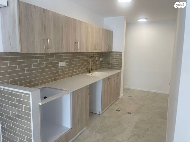 דירה, רמז, מערב ותיק, ראשון לציון