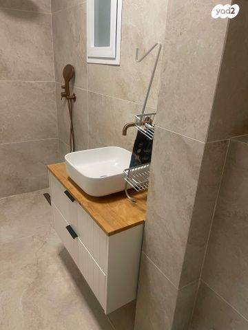 דירה, רמז, מערב ותיק, ראשון לציון