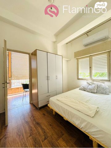 דרך יד לבנים 12