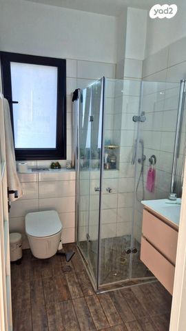 דירה, ד"ר יוסף בורג 1, נתניה