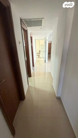 דירה, אוסישקין 28, מרכז העיר דרום, נתניה