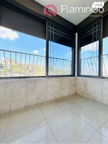 דירה, אל כניסה, חליסה, חיפה