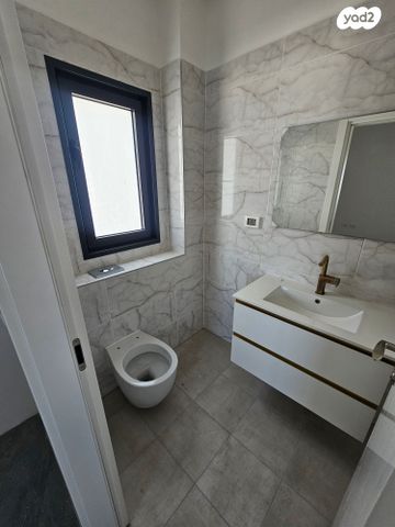 דירה, הרב הרצוג, צפון מערב מרכז העיר, נתניה