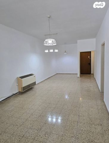 דירה, מקס שטיינמץ, עיר, מרכז העיר, נהריה