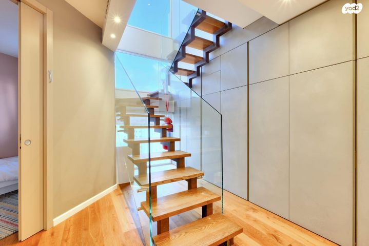 גג/ פנטהאוז, נווה אביבים, תל אביב יפו